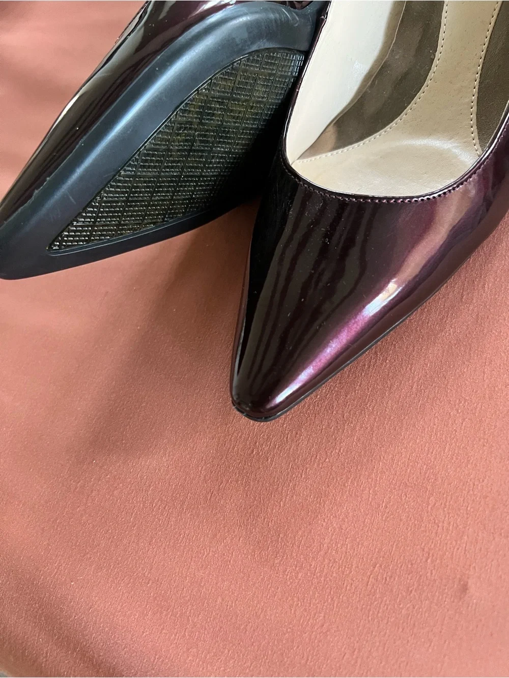 Calvin Klein Women's Patent Pointed Pumps in Wine